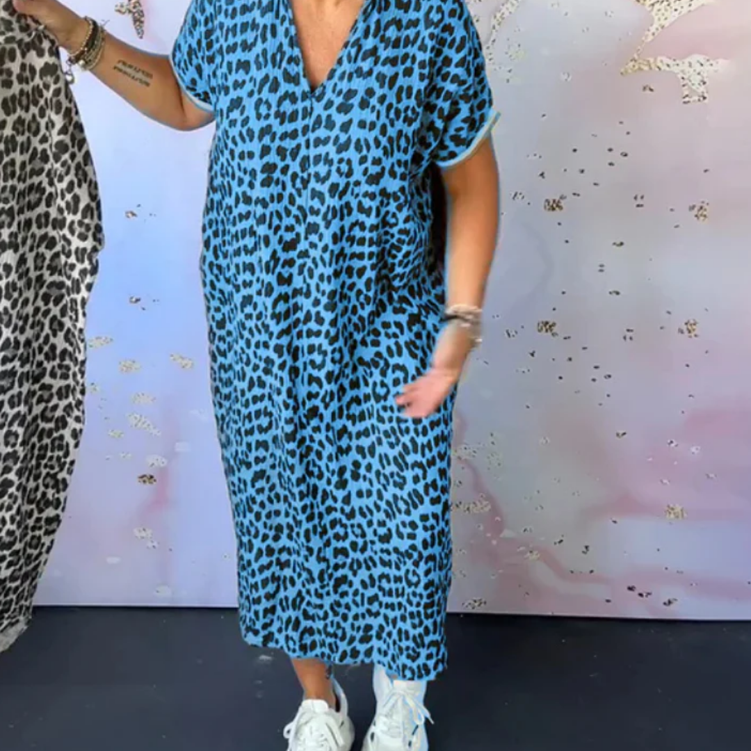 Savannah — Stylish Leopard Midi Dress